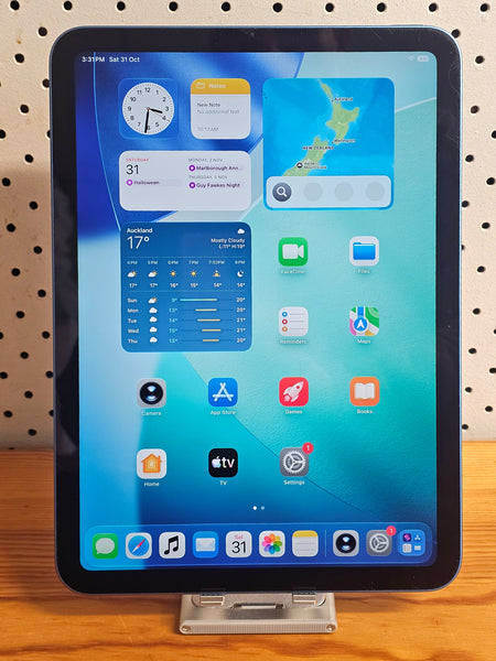 Apple iPad 10th 64GB Blue, Pre-owned iPad