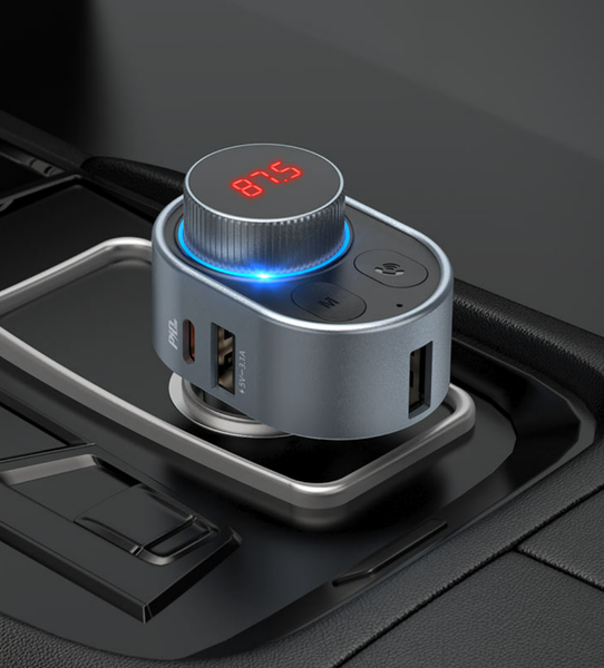 HOCO E72 Car Charger with Wireless FM Transmitter