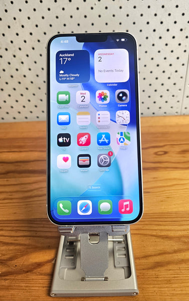 Apple iPhone 14 Plus Pre-owned phone, 128 GB
