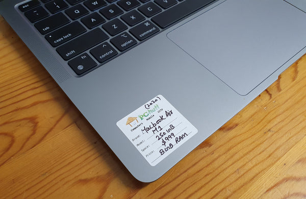 Apple MacBook Pro 2020 256GB/8GB RAM M1, Pre-owned Macbook