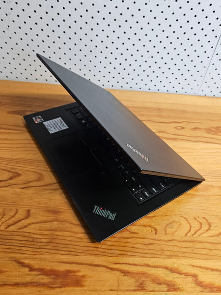 Lenovo ThinkPad 14" inch AMD Ryzen 5 Pro 512GB SSD/8GB RAM, Pre-owned Laptop