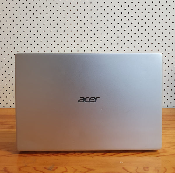 Acer Swift AMD Ryzen 3, 250GB SSD/8GB RAM Pre-owned Laptop