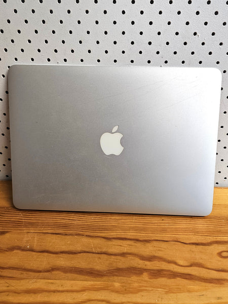 Macbook Air 13" 2015 intel core i5 128GB SSD/8GB, Pre-owned Laptop