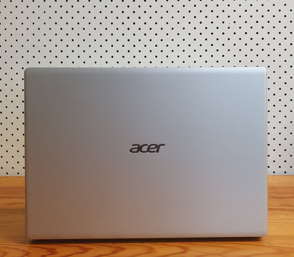 Acer Aspire 1 intel Celeron 118GB HD/4GB RAM Pre-owned Laptop