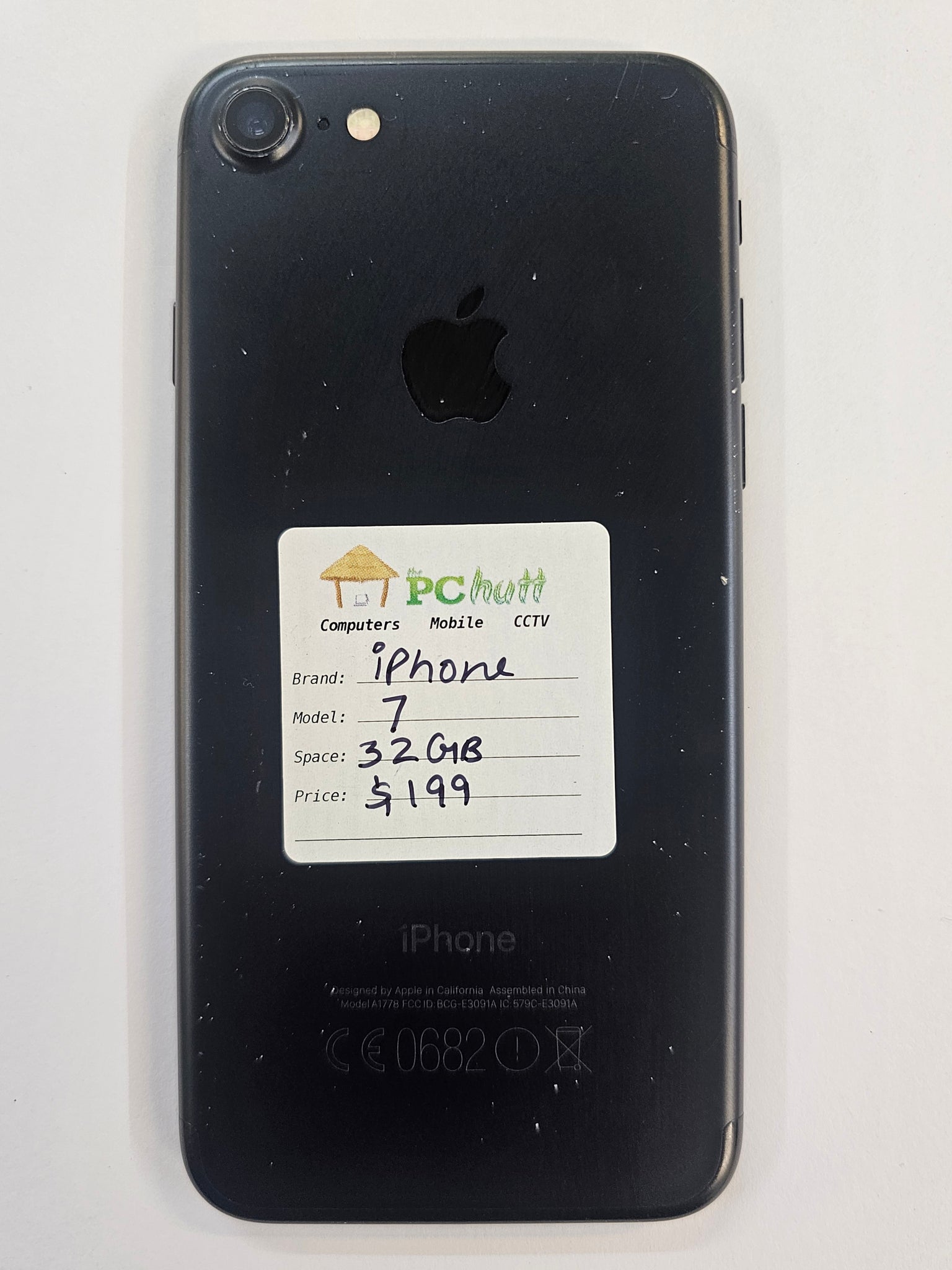 Apple iPhone 7 32GB, Pre-owned Phone