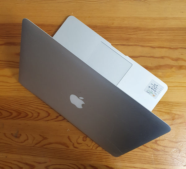 Apple Macbook Air 2014, Core i5 118GB SSD 8GB RAM Pre-owned Macbook