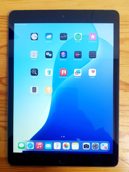 Apple iPad 7 Gen 32GB, Pre-owned iPad