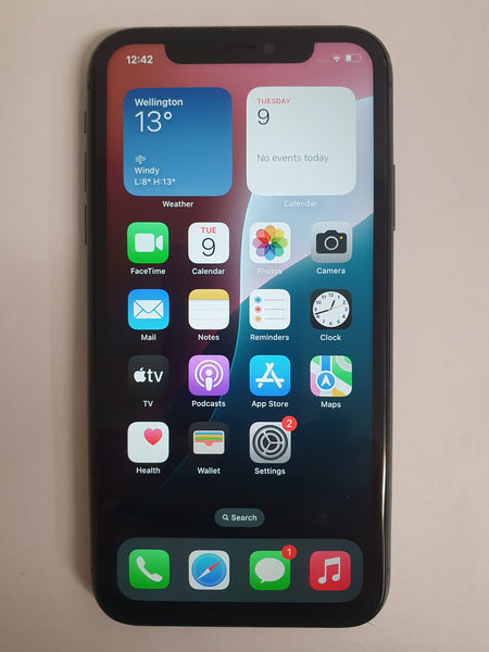 Apple iPhone 11 64GB, Refurbished Phone