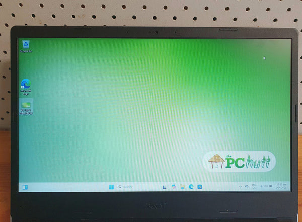 Acer Aspire 1 intel Celeron 118GB HD/4GB RAM Pre-owned Laptop