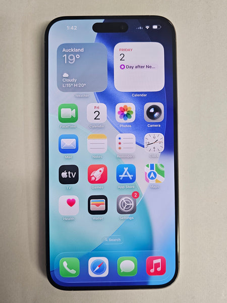 Apple iPhone 15 Pro Max 256GB, Pre-owned Phone