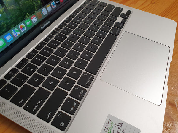 Apple Macbook Air 2020, M1 256GB SSD 8GB RAM Pre-owned Macbook