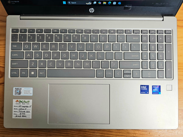 HP Laptop 15.6" Intel Core Ultra 5 16GB-RAM 512GB-SSD - Natural Silver, Pre-owned Laptop