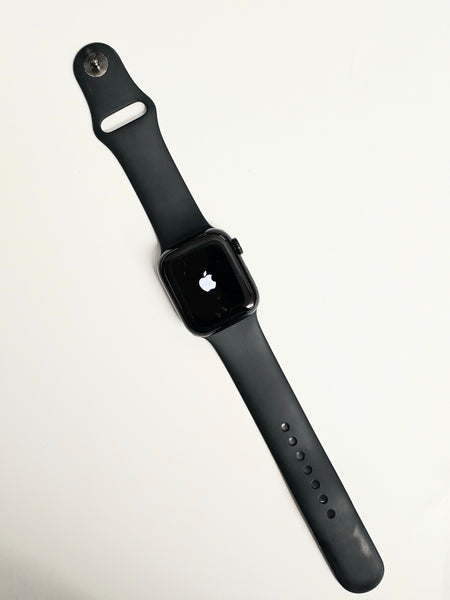Apple iWatch Series 7 GPS - 41MM