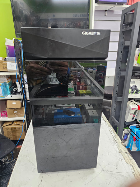 Gaming PC,Amd Ryzen 3,256GB RAM 8 GB Pre-owned