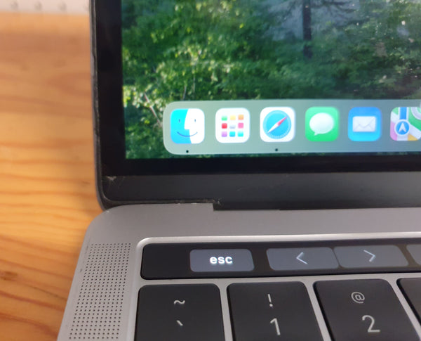 Apple MacBook Pro 2018 256GB/8GB RAM Corei5, Pre-owned Macbook