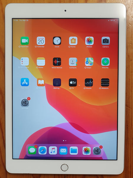 Apple iPad 5th Generation 32GB, Pre-owned iPad