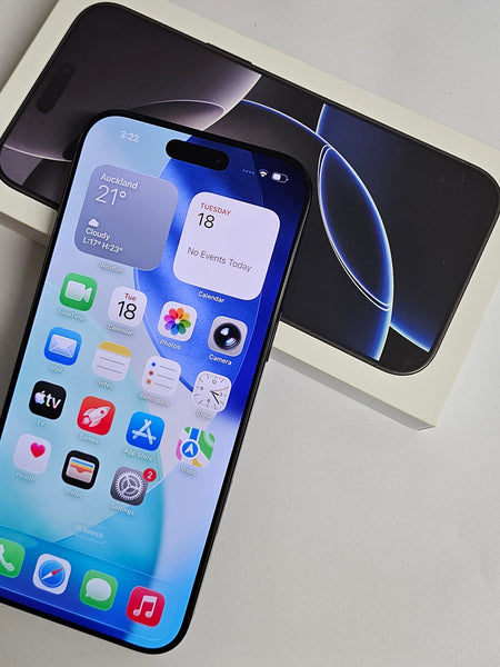 Apple iPhone 16 Pro Max 256GB, Pre-owned Phone