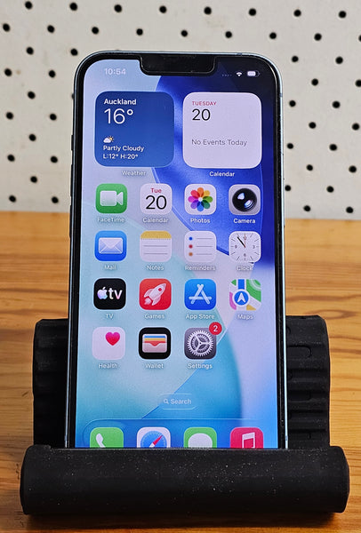 Apple iPhone 14 Refurbished, 128GB, Batetry: 100% $679 Release date: 02/11/2026